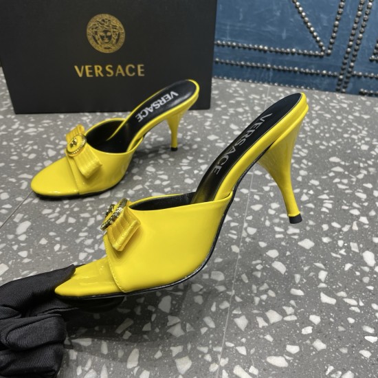 Versace Shoes Fashion shoes
 Top Quality