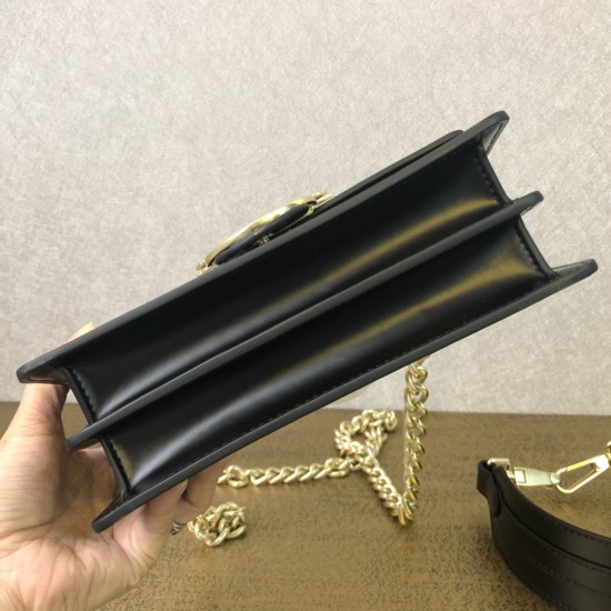 Pinko Bags Top Quality
21x13x6