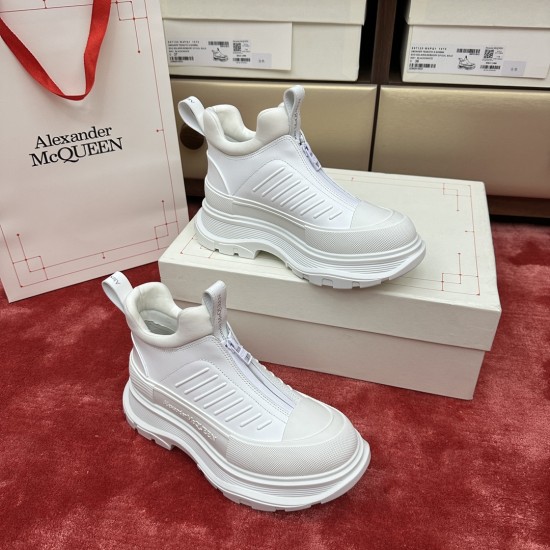 McQueen Shoes
 Top Quality
