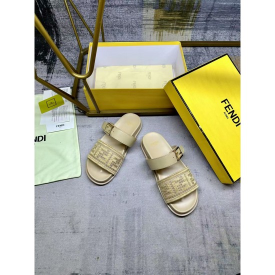 Fendi Shoes Top Quality
35-42