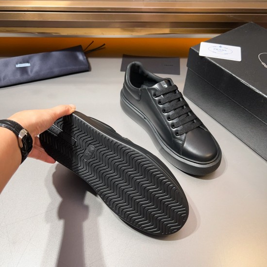 Prada Shoes Top Quality
