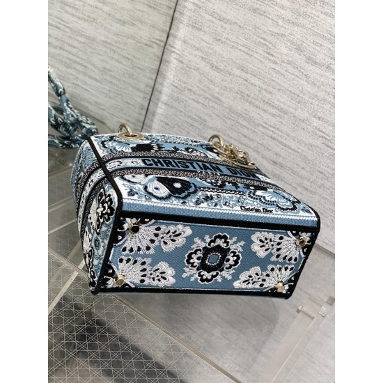 Dior Bags Top Quality
Five Grid