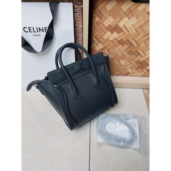 Celine Bags Top Quality 
Small size 20 * 20 * 8cm
Medium size 26 * 26 * 13cm
Large size 30 * 30 * 15cm