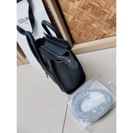 Celine Bags Top Quality 
Small size 20 * 20 * 8cm
Medium size 26 * 26 * 13cm
Large size 30 * 30 * 15cm