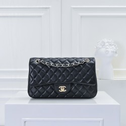 Chanel 1112