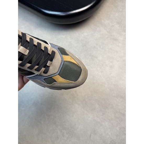 Hogan Shoes Top Quality
35-45 men and women same