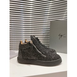 CL Shoes Casual shoes

 Top Quality