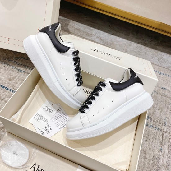 McQueen Shoes High Quality
women 35-40 

men 39-44