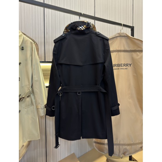Burberry coat
uk4，6，8，10，12
