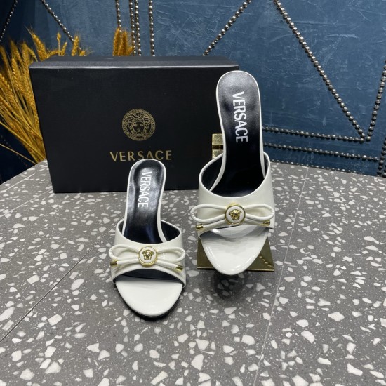 Versace Shoes Fashion shoes
 Top Quality