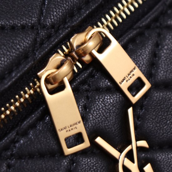 YSL Bags Top Quality
18×11×6.5 cm