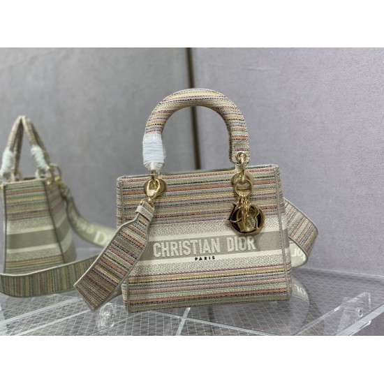 Dior Bags Top Quality
Five Grid