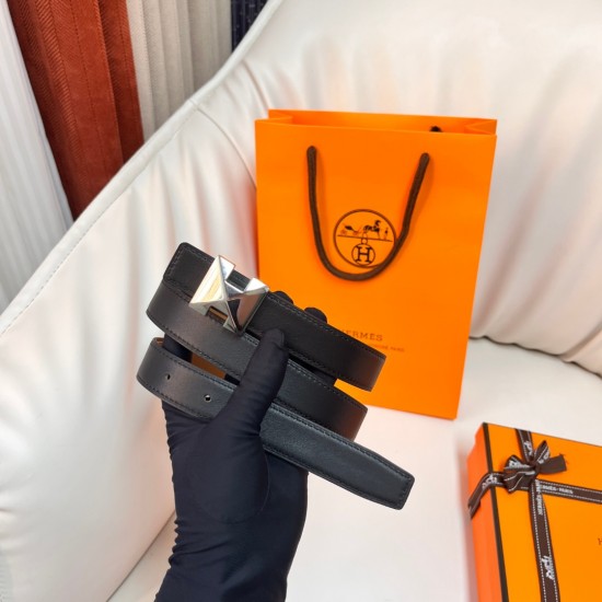 Hermes Belts
 Top Quality
2.4CM