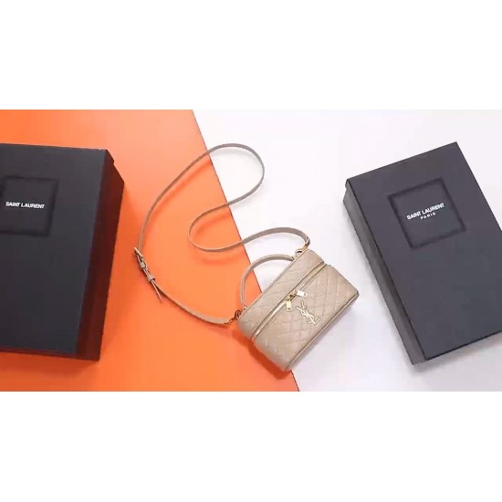 YSL Bags Top Quality
18×11×6.5 cm