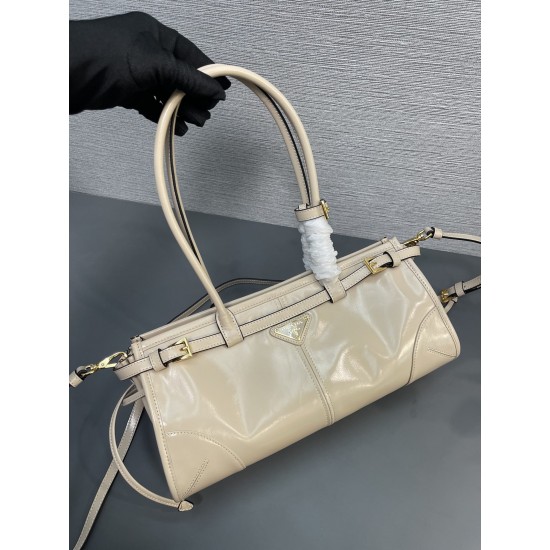 Prada Bags Top Quality
32x15.5x12cm