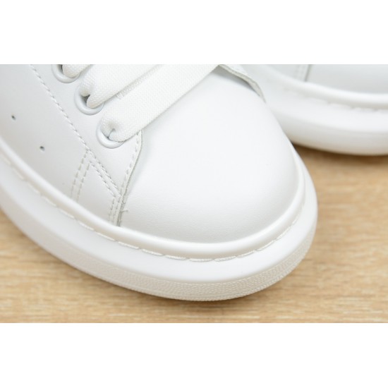 McQueen Shoes High Quality
women 35-40 

men 39-44