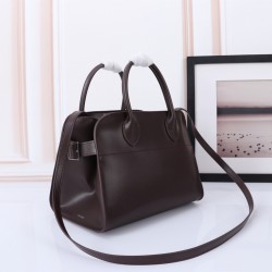 The Row Bags Top Quality
Small:26.20.18
Big:38.26.23