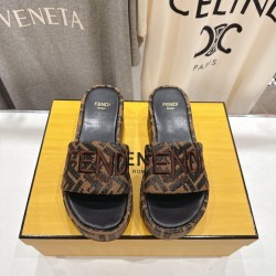 Fendi Shoes Top Quality