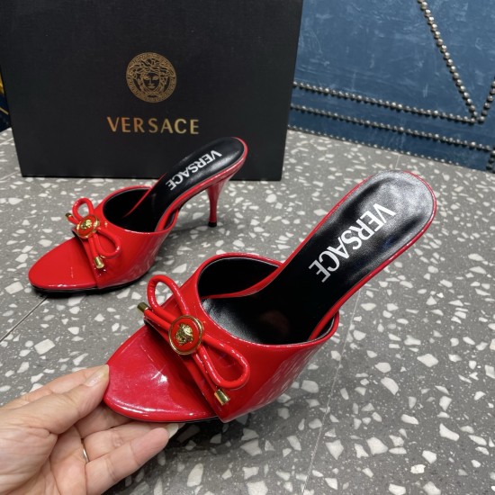 Versace Shoes Fashion shoes
 Top Quality
