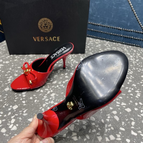 Versace Shoes Fashion shoes
 Top Quality