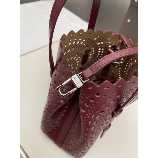 Alaia Bags Collection Top Quality
