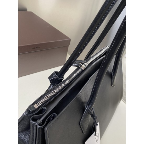 Alaia Bags Collection Top Quality
