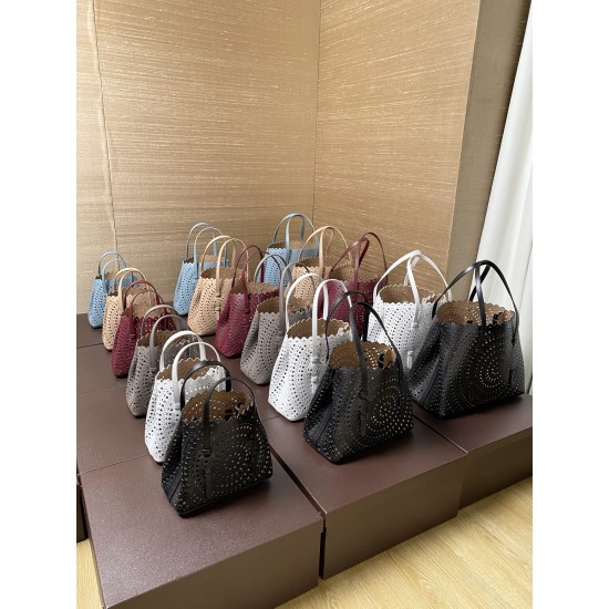 Alaia Bags Collection Top Quality
