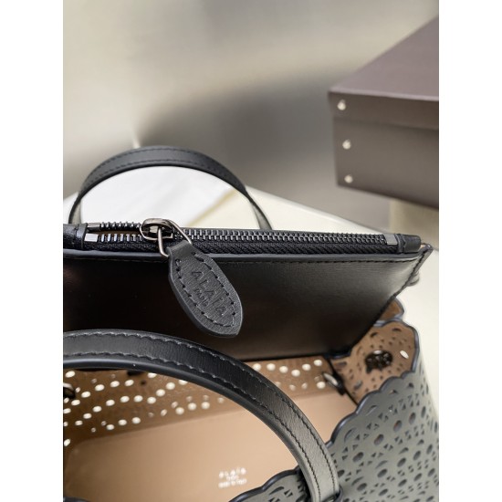 Alaia Bags Collection Top Quality
