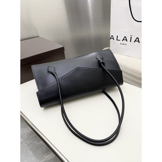 Alaia Bags Collection Top Quality
