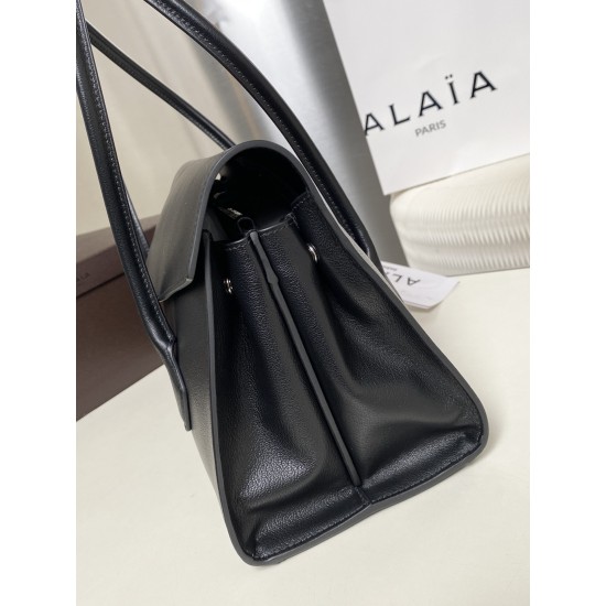 Alaia Bags Collection Top Quality
