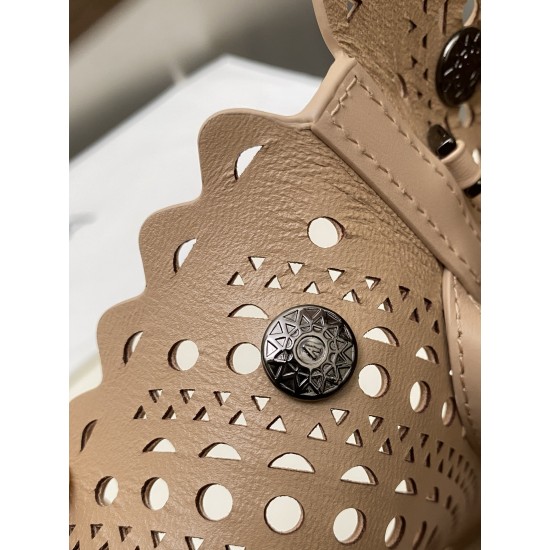 Alaia Bags Collection Top Quality

