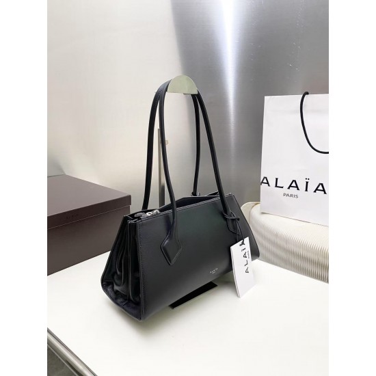 Alaia Bags Collection Top Quality
