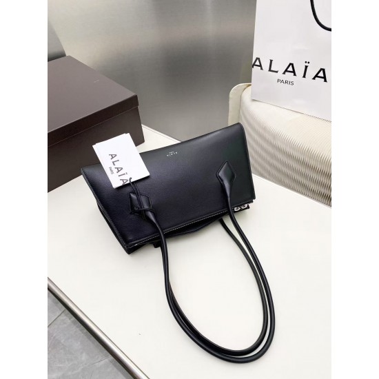 Alaia Bags Collection Top Quality
