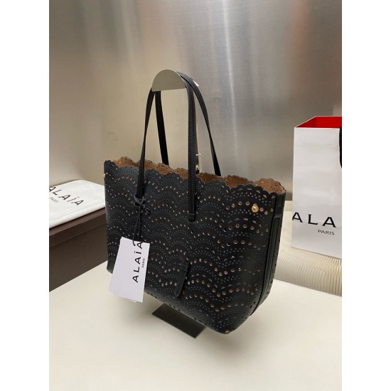 Alaia Bags Collection Top Quality
