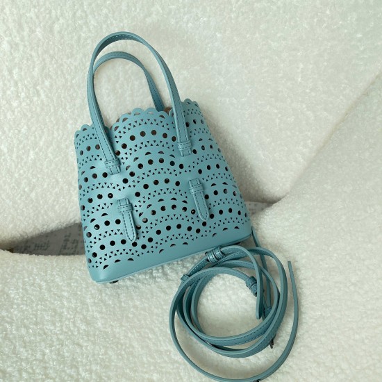 Alaia Bags Collection Top Quality
