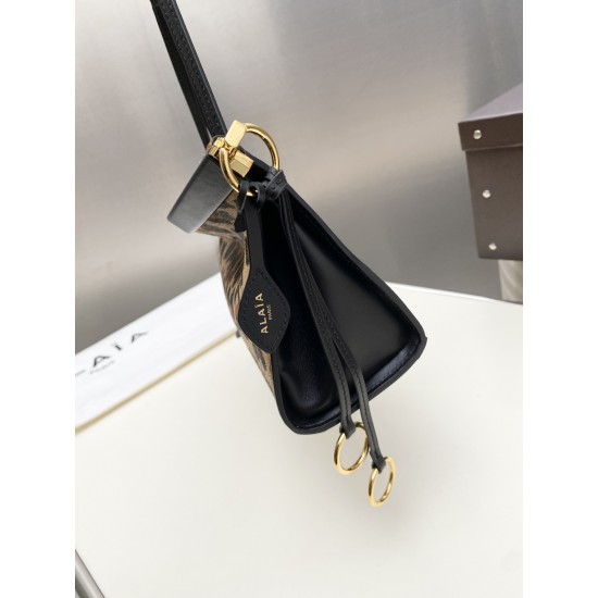 Alaia Bags Collection Top Quality
