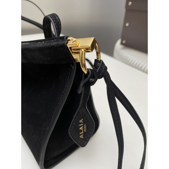 Alaia Bags Collection Top Quality

