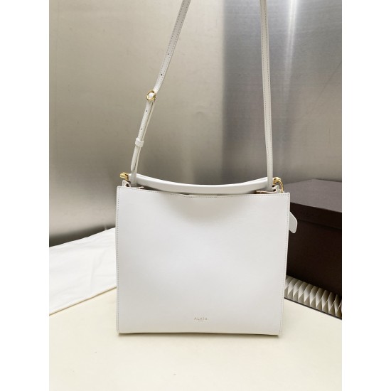 Alaia Bags Collection Top Quality
