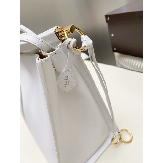 Alaia Bags Collection Top Quality
