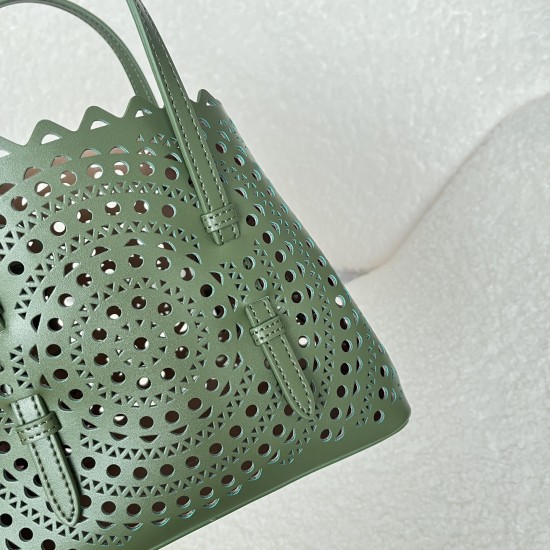 Alaia Bags Collection Top Quality
