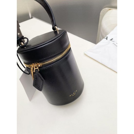 Alaia Bags Collection Top Quality
