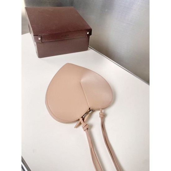Alaia Love Bag Collection Top Quality
