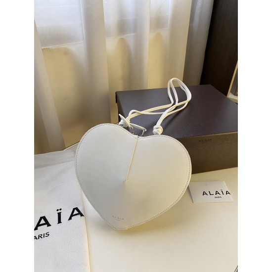 Alaia Love Bag Collection Top Quality
