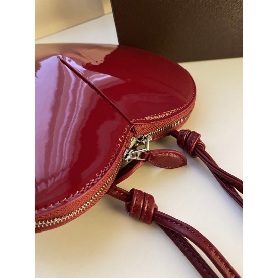Alaia Love Bag Collection Top Quality
