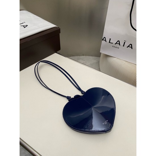 Alaia Love Bag Collection Top Quality
