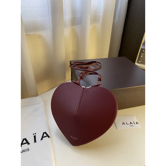 Alaia Love Bag Collection Top Quality
