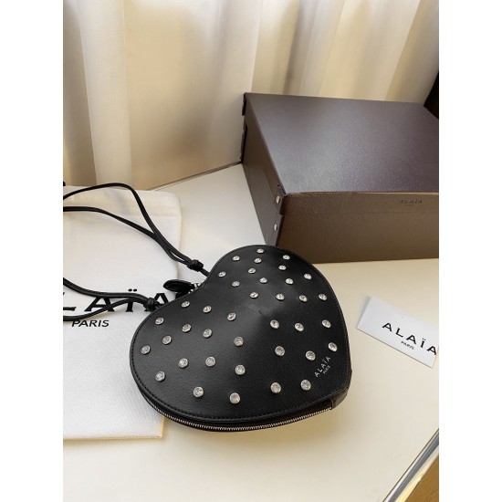 Alaia Love Bag Collection Top Quality
