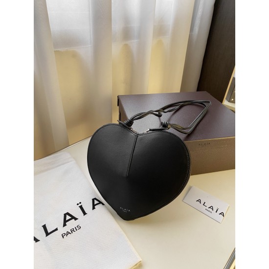 Alaia Love Bag Collection Top Quality
