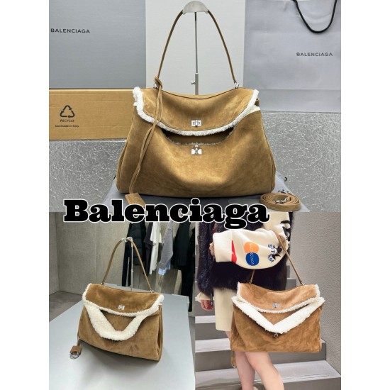 Balenciaga Collection Top Quality

