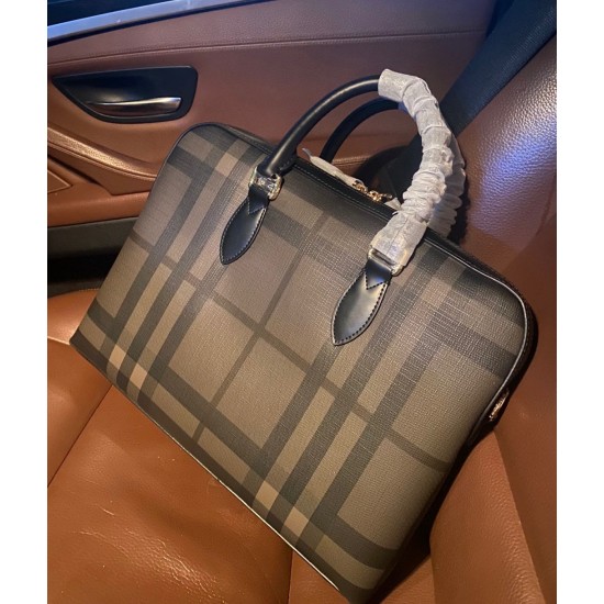 Burberry Collection Top Quality
